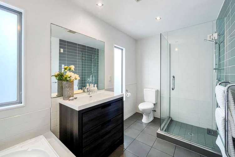 34 Queen Mary Avenue Epsom_21