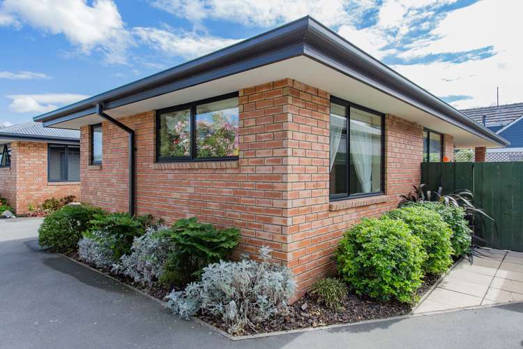 2/85 Yaldhurst Road Sockburn_13