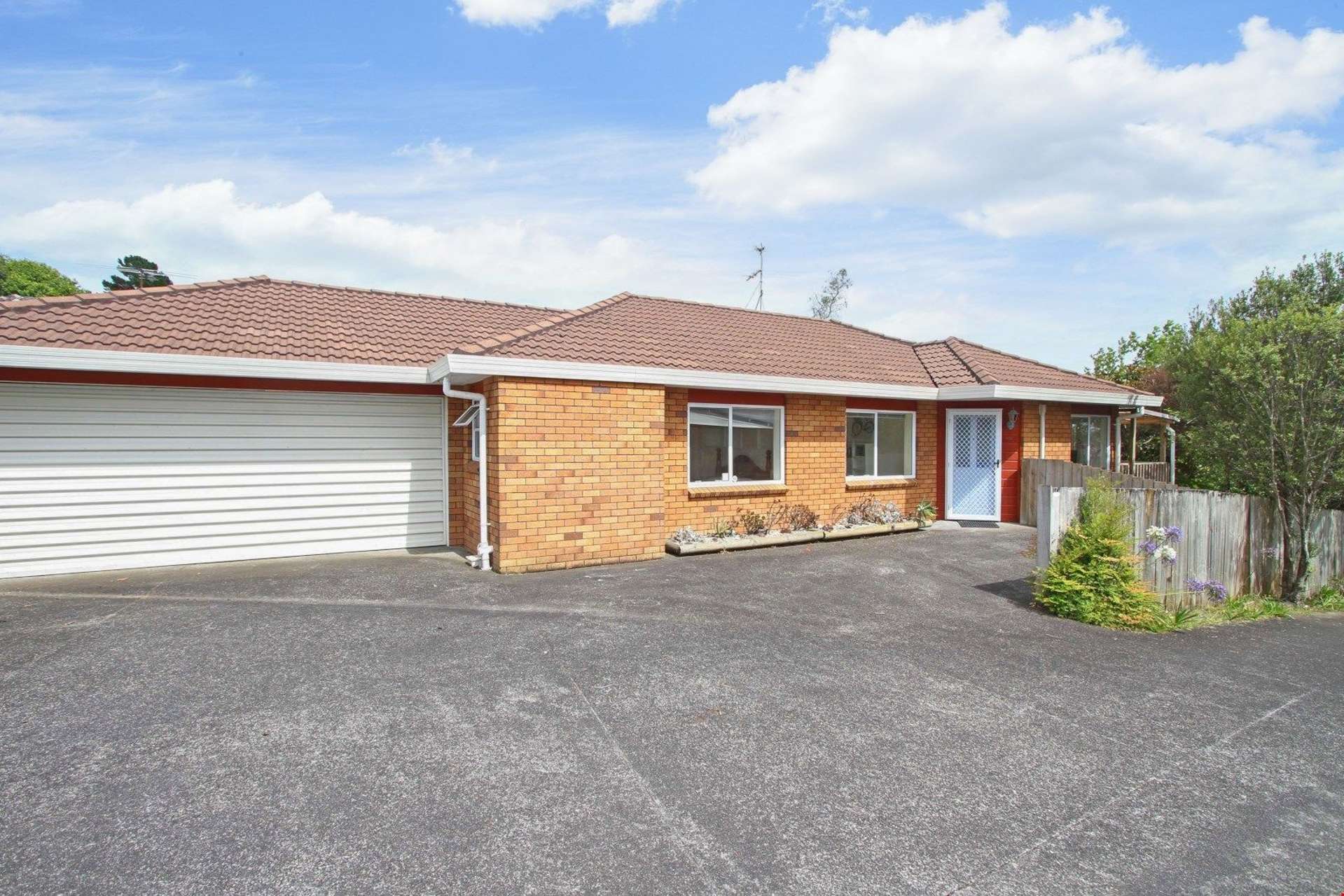 174 Hutchinson Avenue New Lynn_0