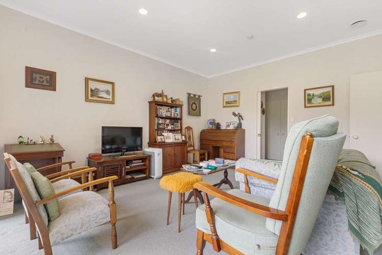 34 Sapphire Drive Hairini_6