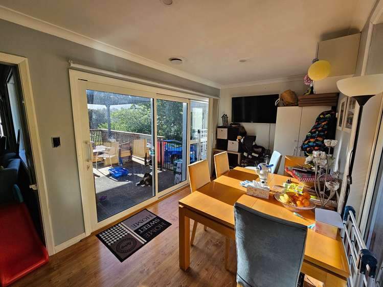 1 Taylor Terrace Tawa_6