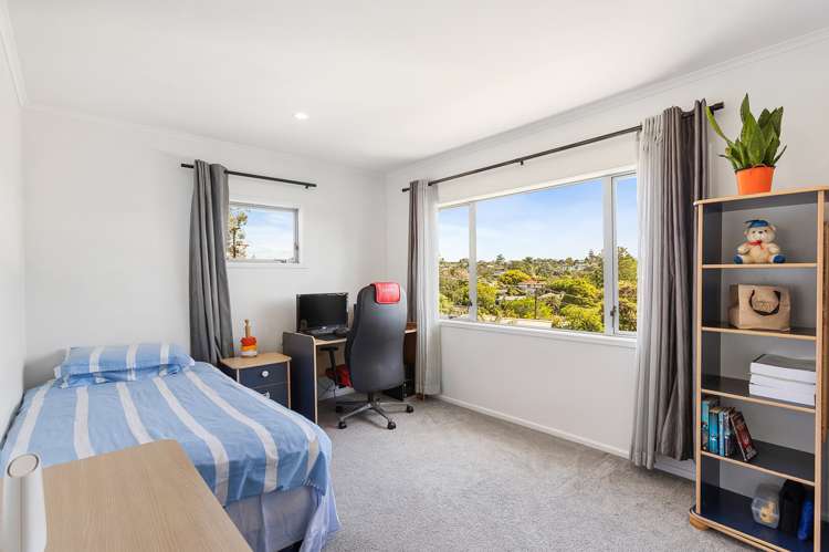 2/91 Deep Creek Road Waiake_7