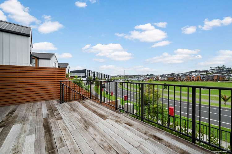 99 Bonair Crescent Silverdale_9