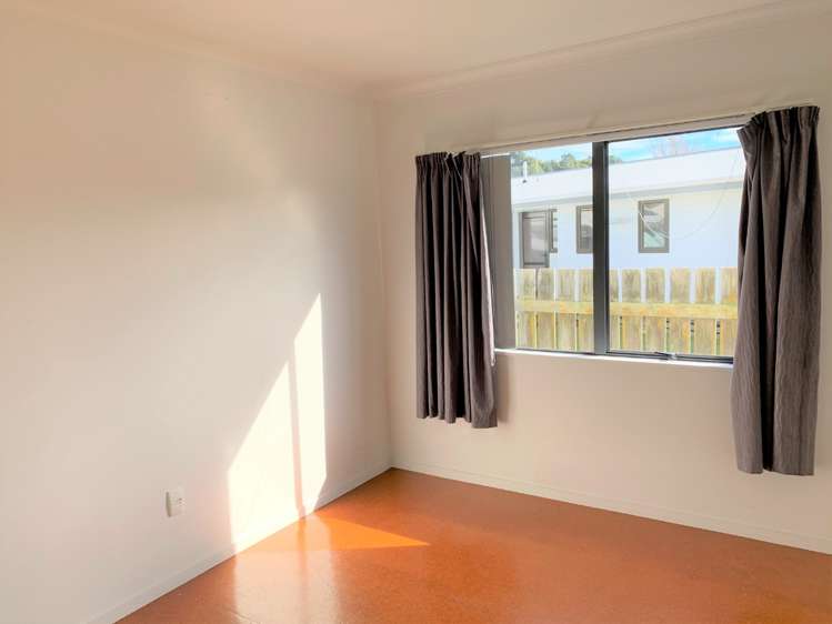 2A Goodwin Parade 1117_9