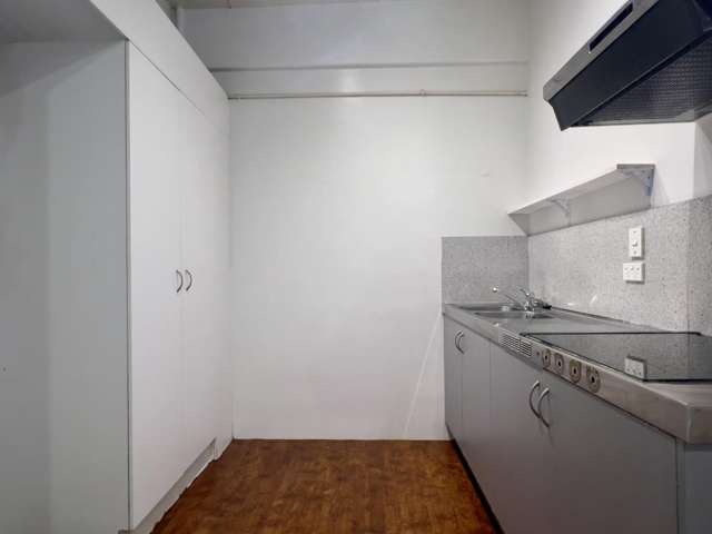 2/29 Cross Street City Centre_3