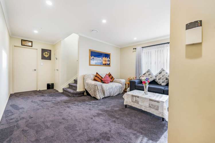 20 Bridgefield Crescent Flat Bush_4