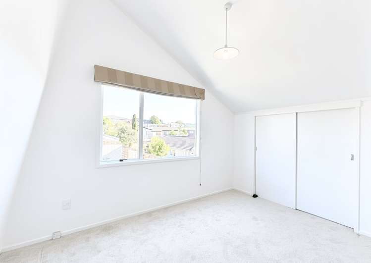  A/2 Sirius Place Botany Downs_11