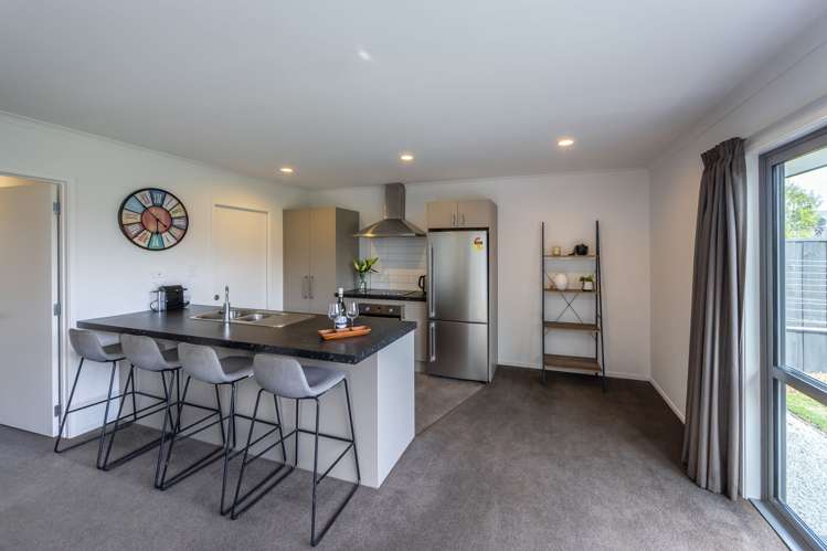 55 Farnborough Way Rolleston_4