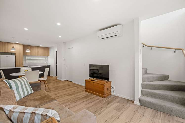 2/21 Mersey Street_4