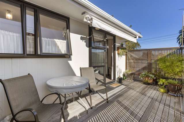 1/11 Sunnyfield Crescent Glenfield_2