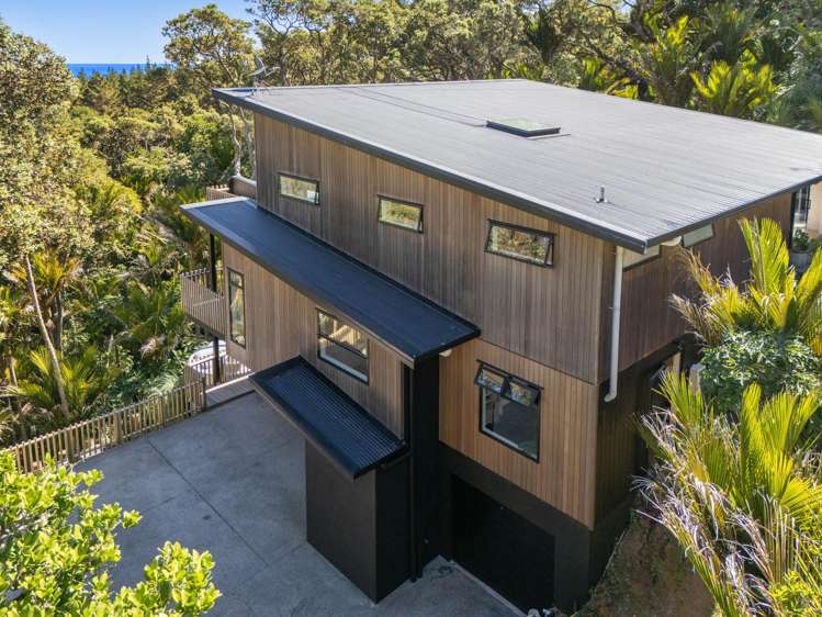 167 Motutara Road Muriwai_47