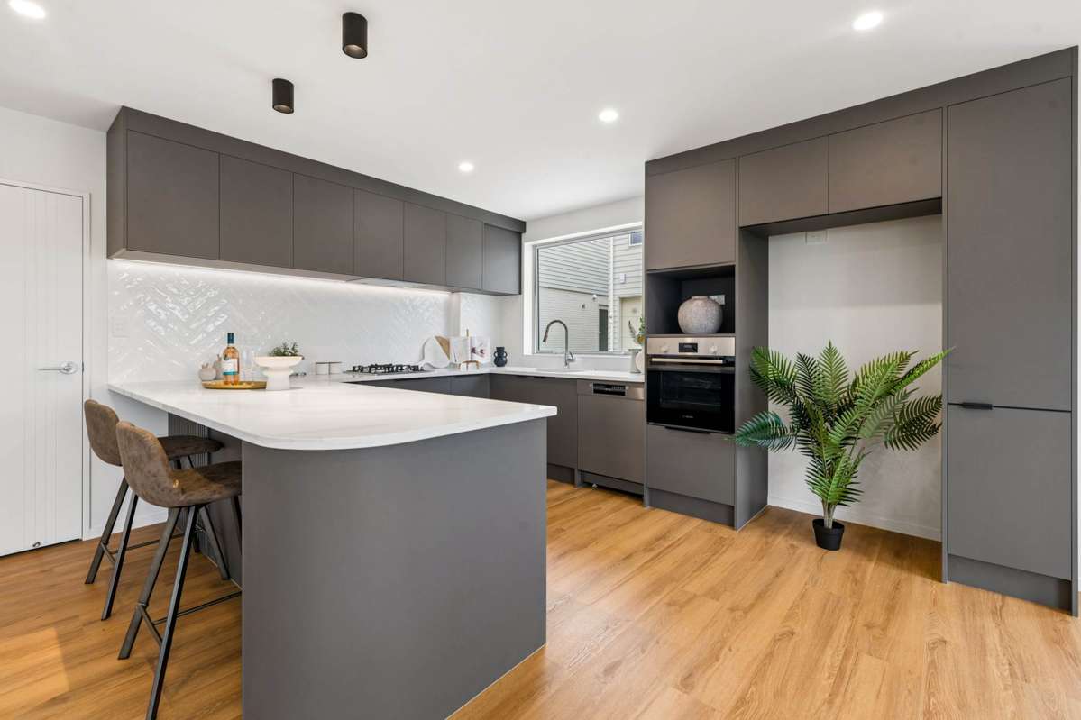 32 Glennandrew Drive_3