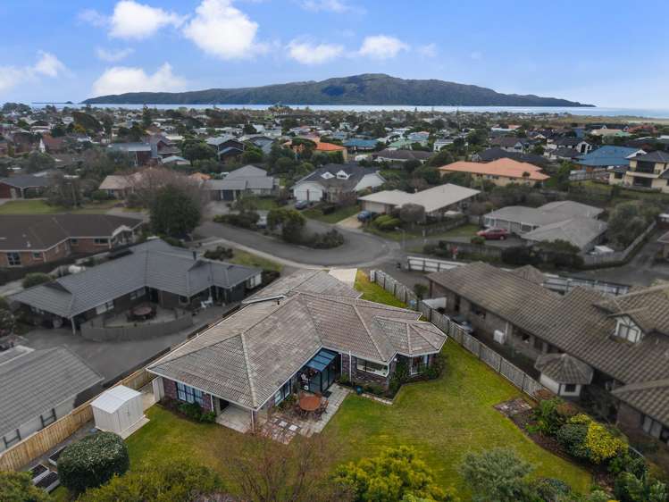 22 Pinewood Grove Paraparaumu Beach_21