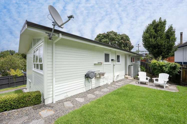 34 Laburnum Road New Windsor_16