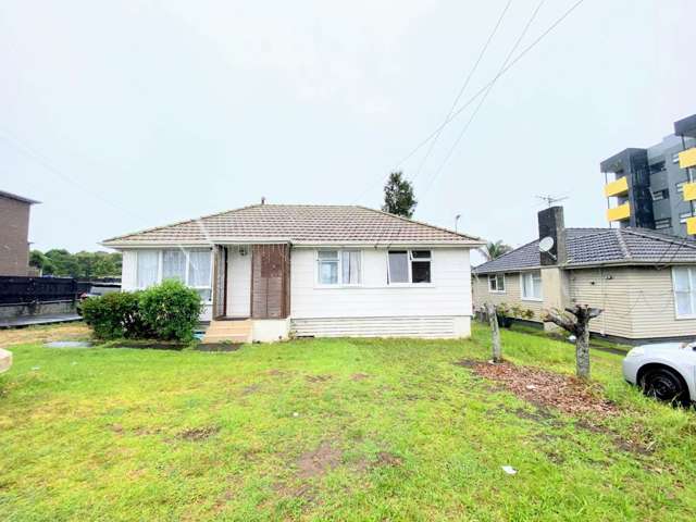 Spacious Family Home in the Heart of Sylvia Park