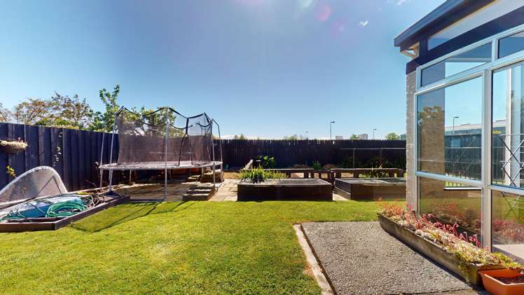 20 Queens Drive Allenton_20