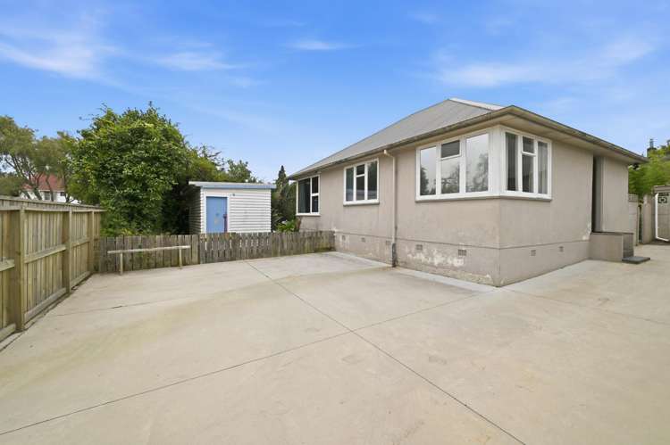 2 Puriri Crescent Hillcrest_14