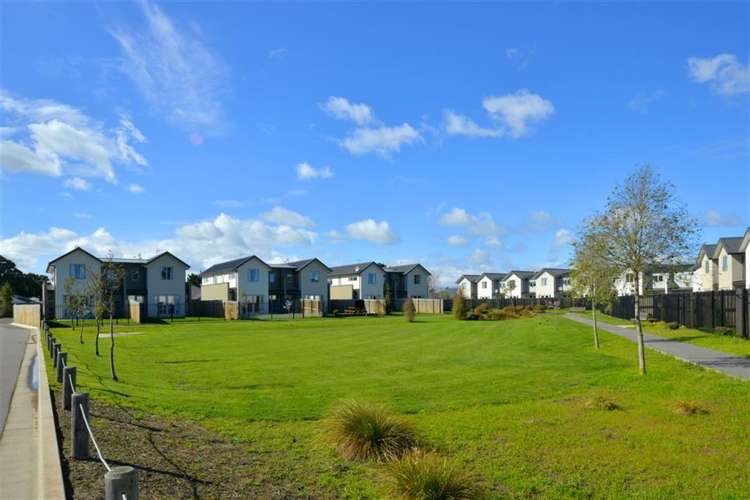 35 Eric Adam Way Linwood_16