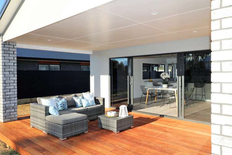 2b Hartley Avenue Carterton_6