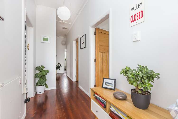 8 Trent Street Island Bay_8