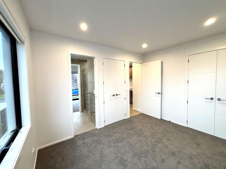 1/6 Sorrel Crescent Bucklands Beach_16