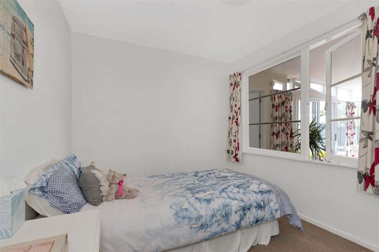 32 Chamberlain Avenue Amberley_9