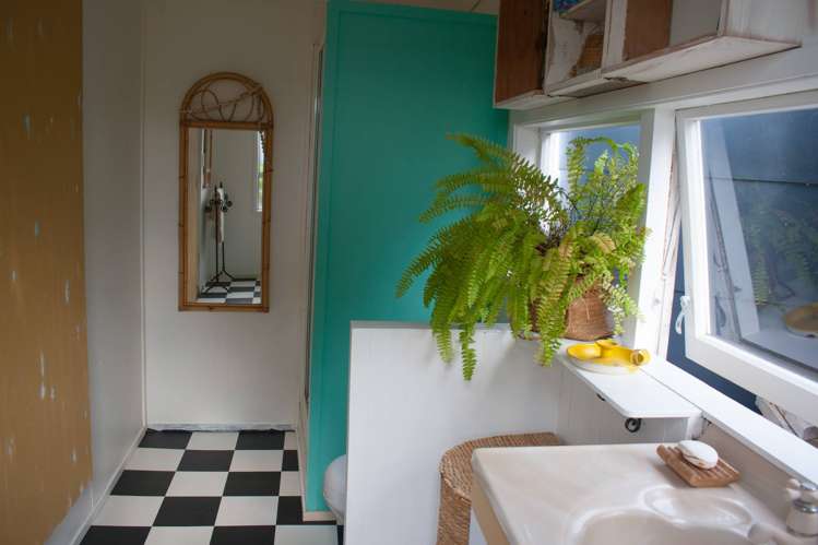 51 Ocean View Crescent Rakino Island_14