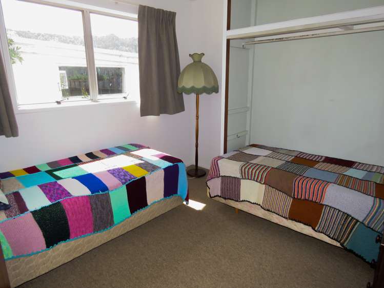 5 Brennan Street Reefton_11