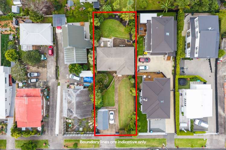 47 Kiwi Road Pt Chevalier_13