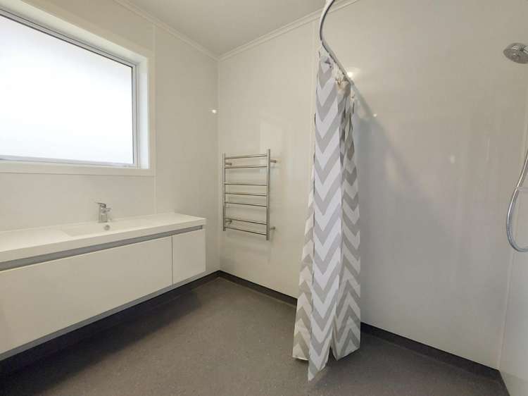 23 Queens Avenue 1067_6