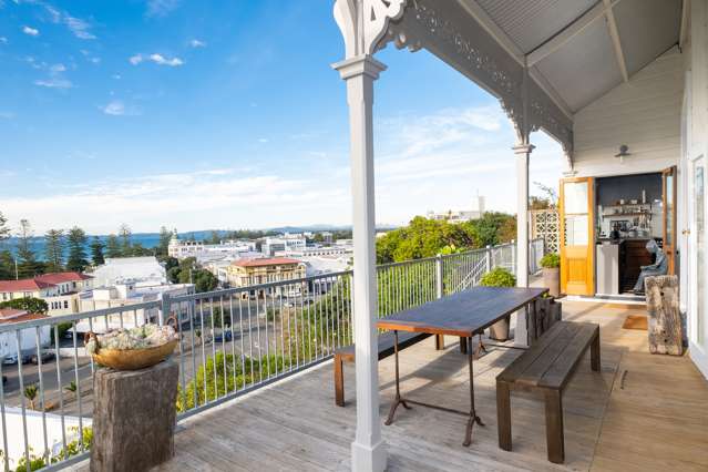 1 Seaview Terrace Bluff Hill_1