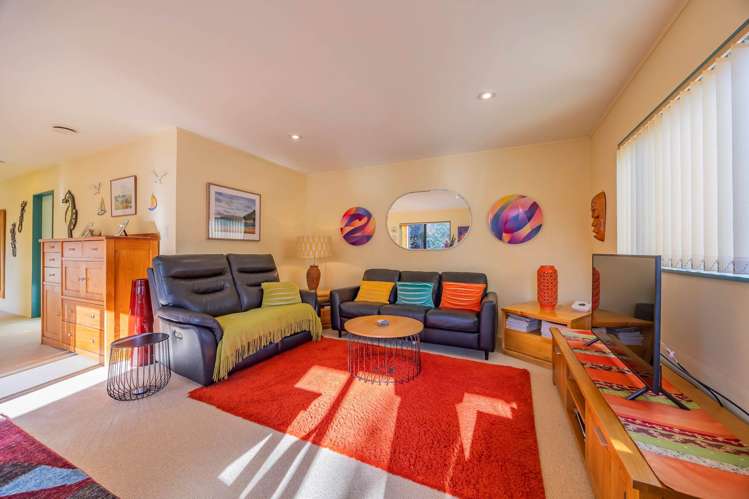 1/1031 Beach Road Torbay_33
