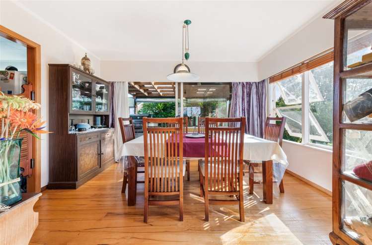 11 Pamela Place New Lynn_10