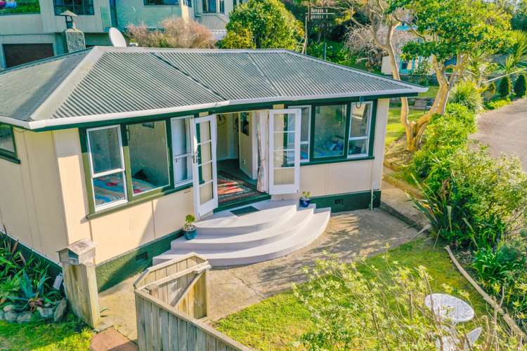 9 The Crescent Raumati South_17