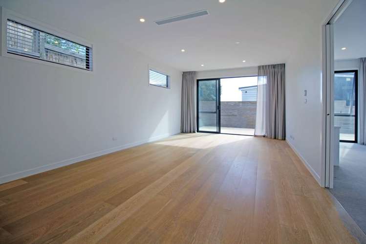 21 Momona Road Greenlane_5