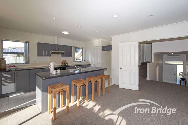 29 Mahuri Street Parklands_4