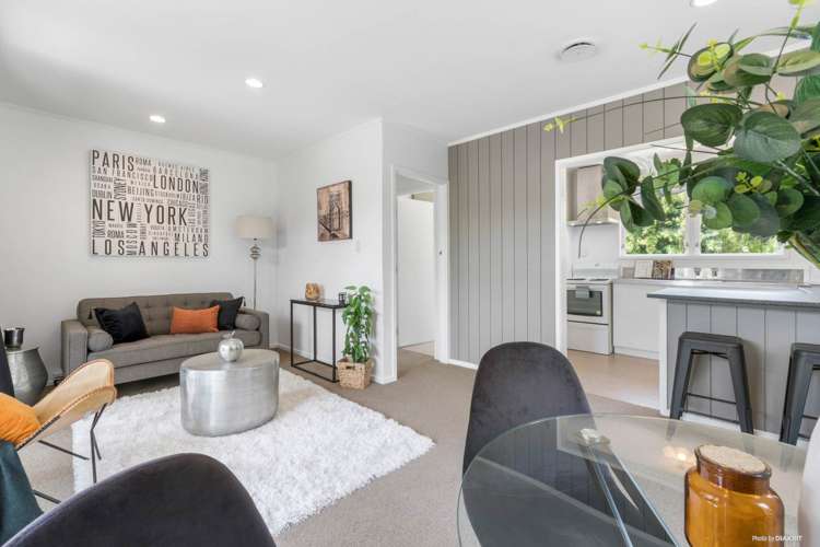 2/8 Kelly Place Cockle Bay_11