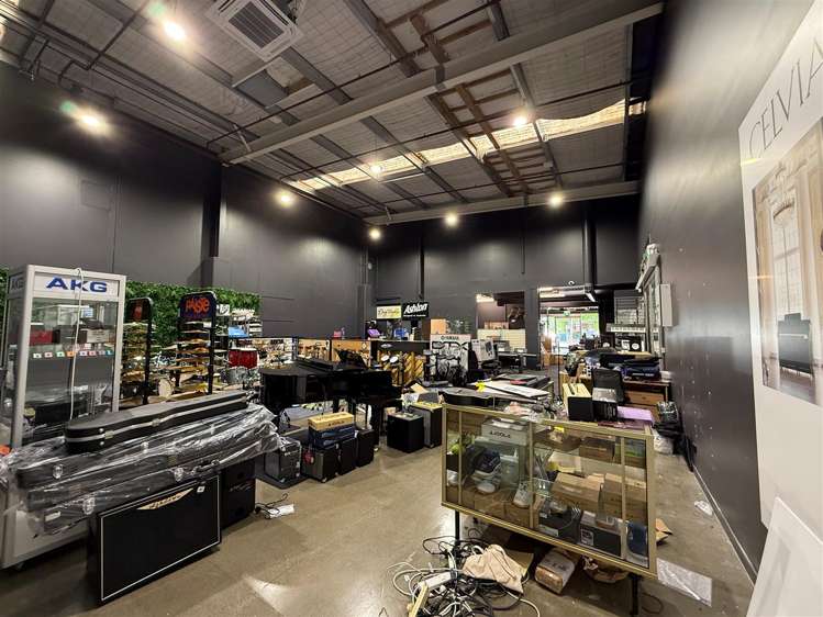 122 High Street Hutt Central_4