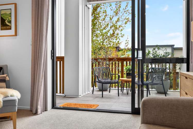 2 Torea Tai Road Hobsonville_9