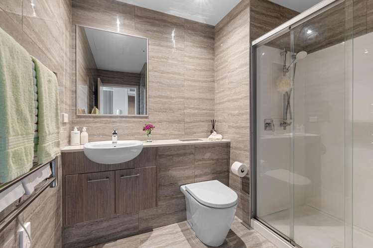503/3 Rose Garden Lane Albany_14