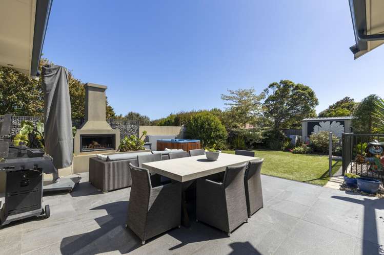 49 Shelter Grove Frankleigh Park_13