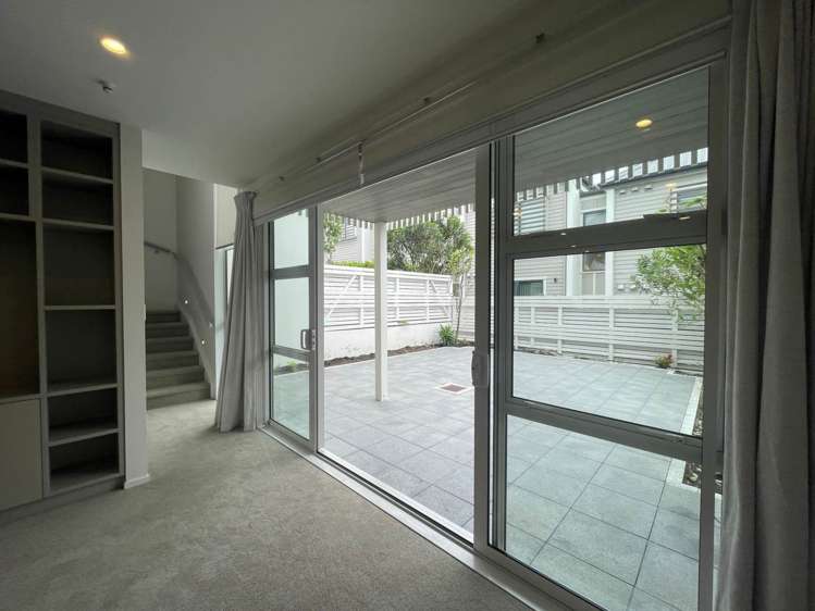 71 Bankside Road Millwater_8