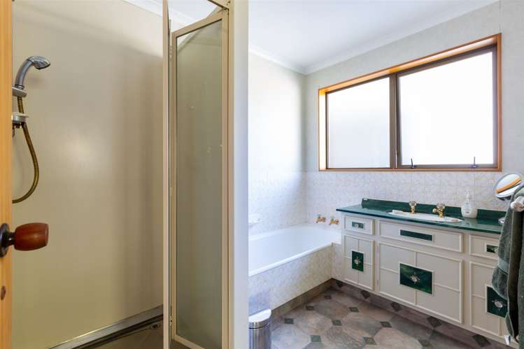 312 Lud Valley Road Hira_13