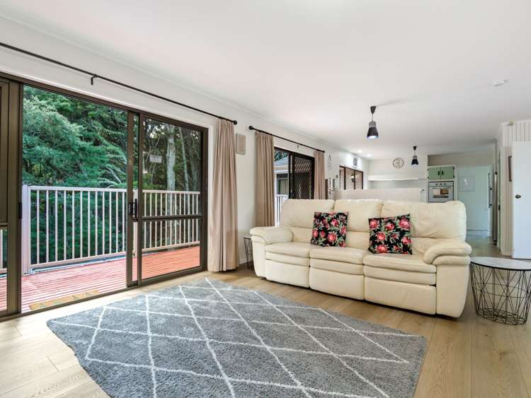8 Deodar Place Totara Heights_7