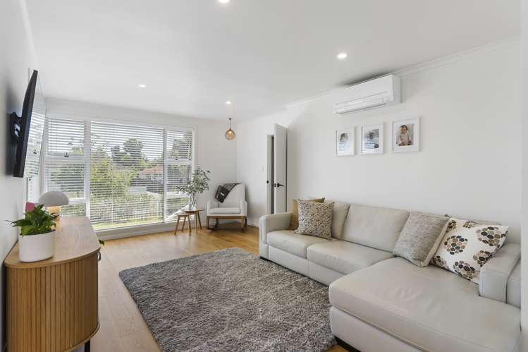 21 Tamariki Avenue Kelston_2