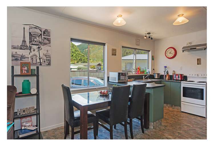 8 Burn Place The Brook_10