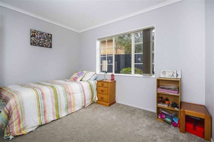 14 Chadlington Avenue Henderson_13