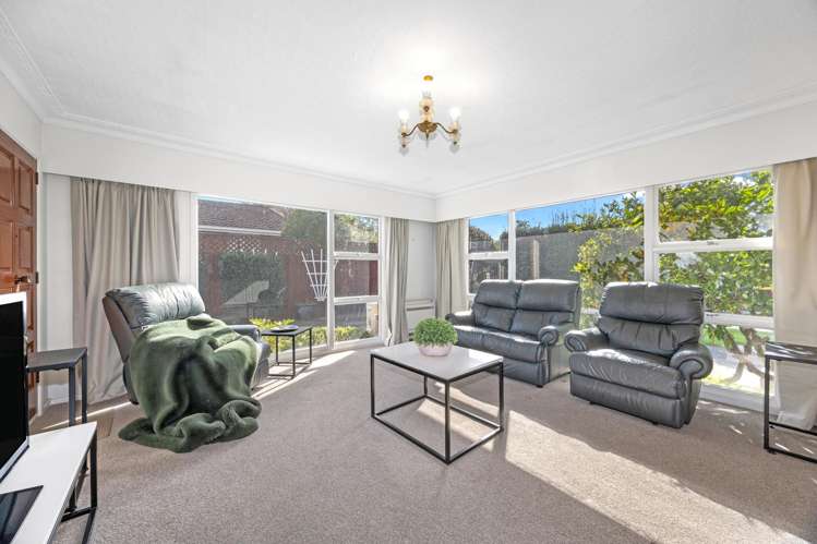 292 Avonhead Road Avonhead_6