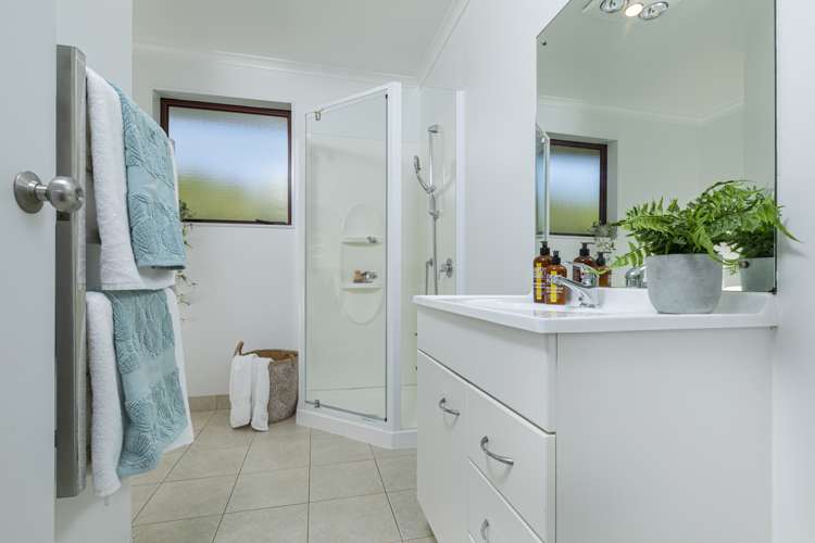 10 Marbella Crescent Oteha_7