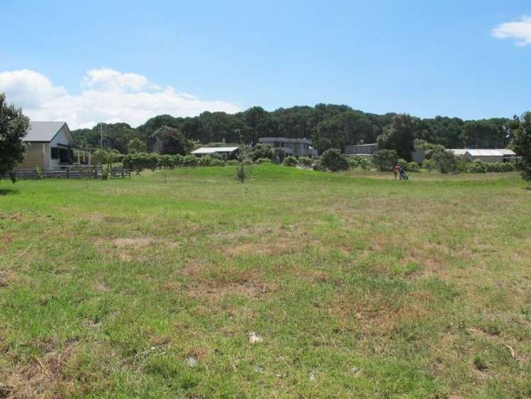 109 The Fairway Matarangi_3